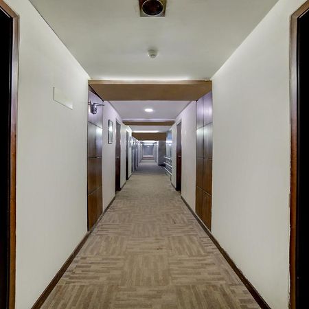 Collection O Cambay Sapphire Hotel Sarkhej Exterior photo